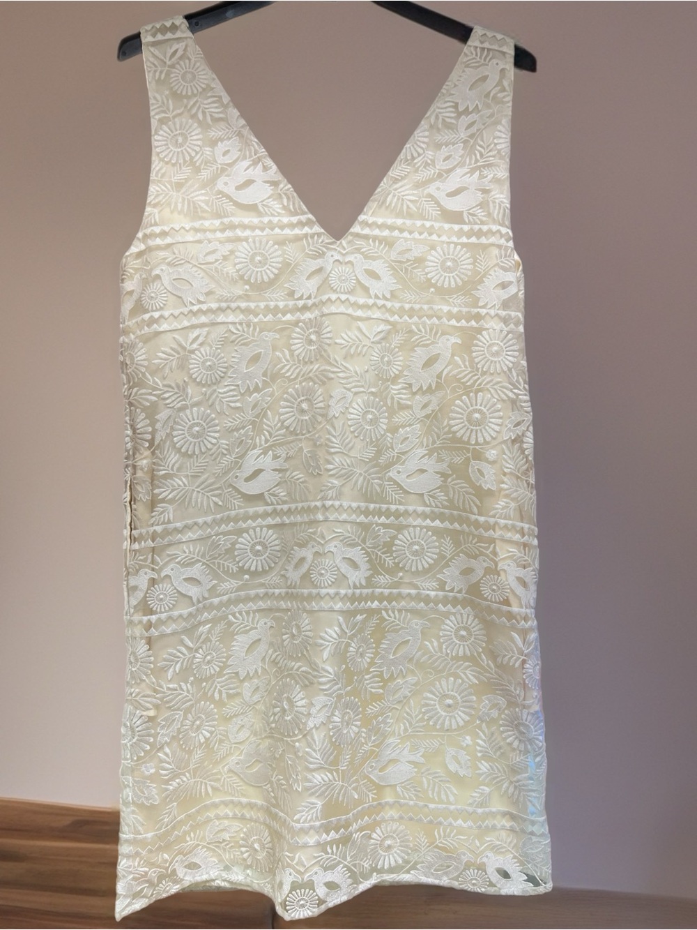 Anthropologie Paper Crown Ivory Dress with pockets - Picture 3 of 6